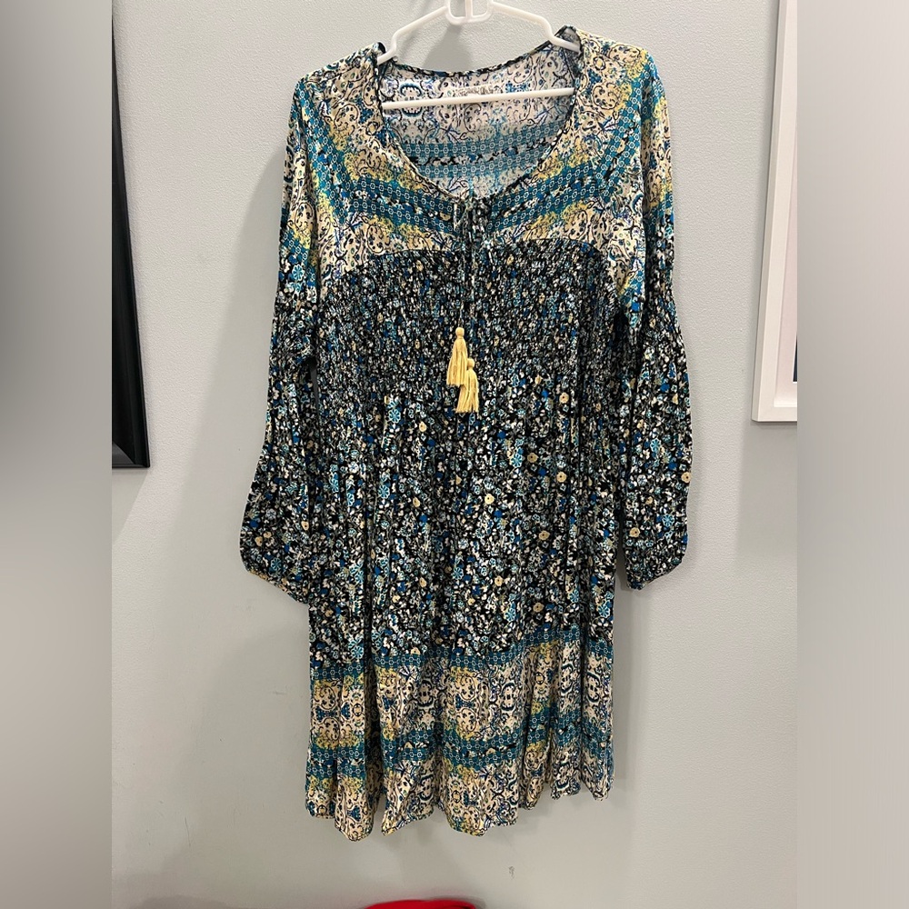 Emerald BoHo Knee Length Full Flowing Blues Black Floral Tassel. Size L